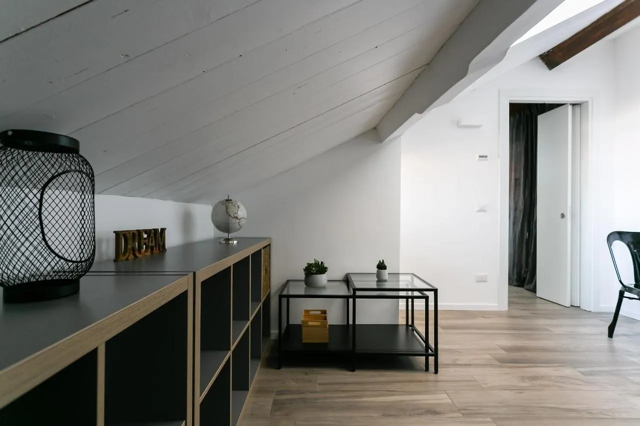 Milano Apartments Navigli Darsena Ιταλία